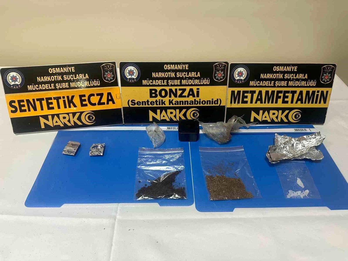Osmaniye\'de uyuşturucu operasyonunda 12 kişi tutuklandı