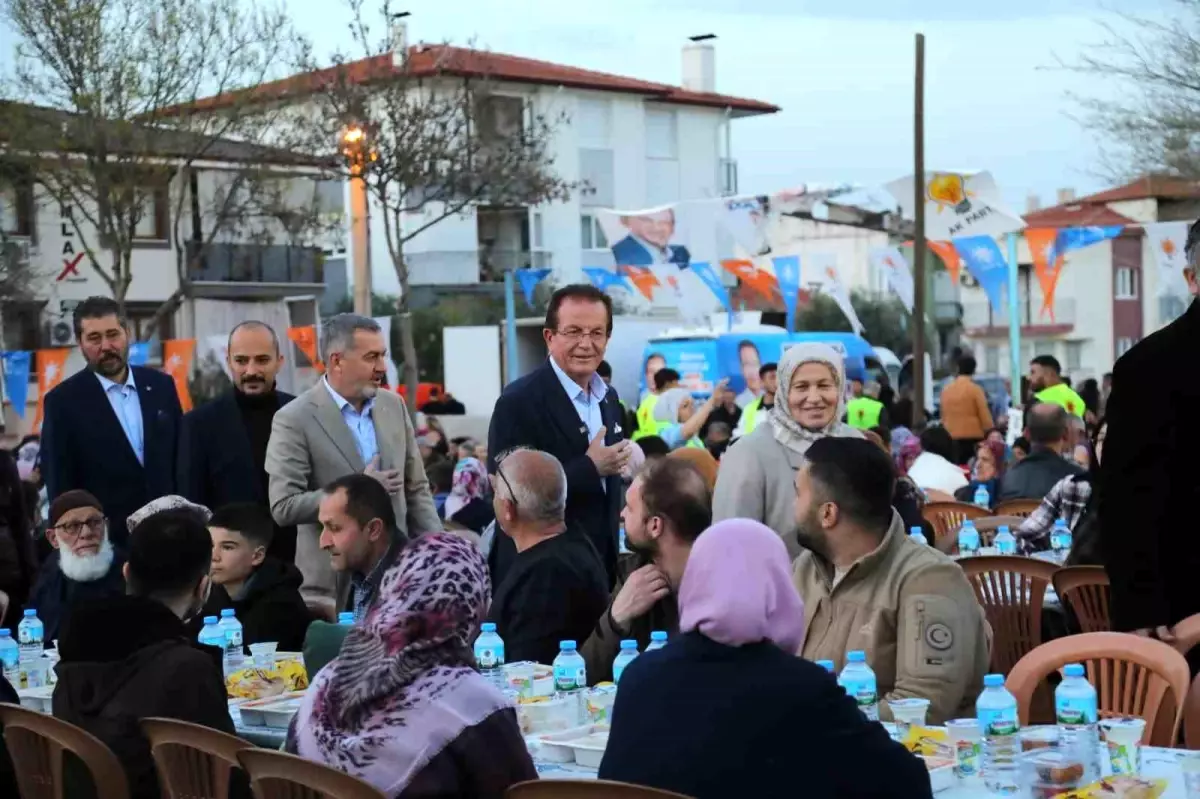 Halil Pekdemir, Pamukkale\'deki Seçim Çalışmalarında On Binlerce Kişiye Ulaştı