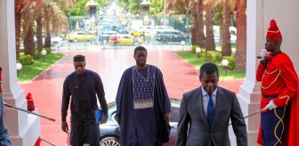 Senegal Cumhurbaşkanı Macky Sall, seçimin galibi Bassirou Diomaye Faye ile görüştü