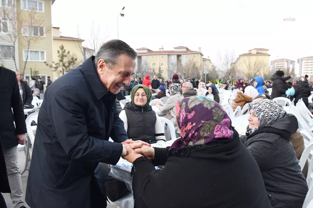 Tepebaşı Belediyesi Ramazan Ayında İftar Etkinliklerine Devam Ediyor