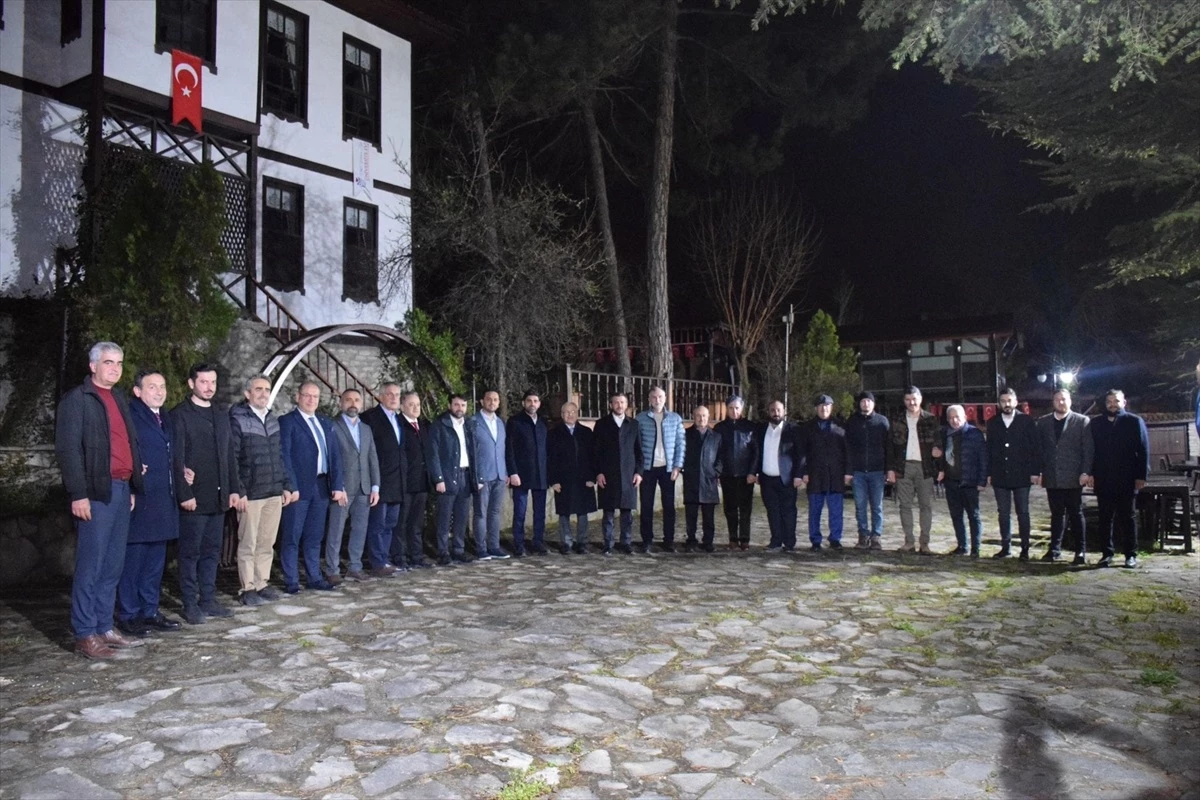AK Parti Karabük Belediye Başkan Adayı Özkan Çetinkaya, Vatandaşlarla İftar Programında Buluştu
