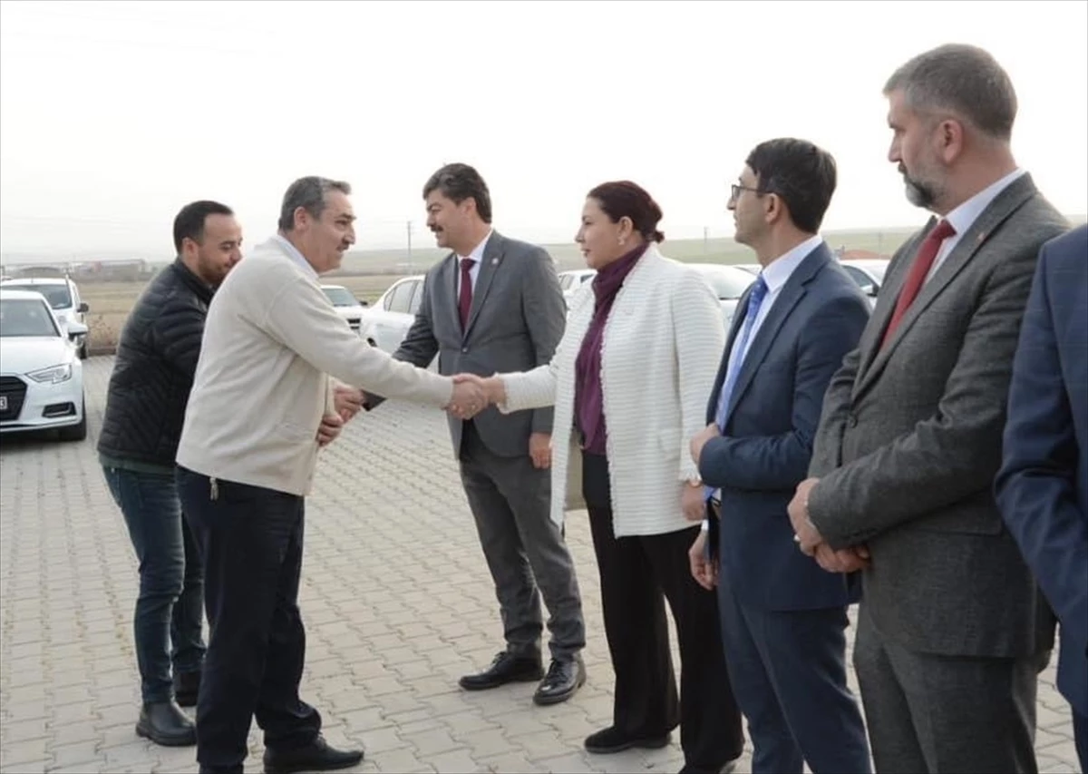 AK Parti Kırşehir İl Genel Meclisi üyesi adayları projelerini anlattı