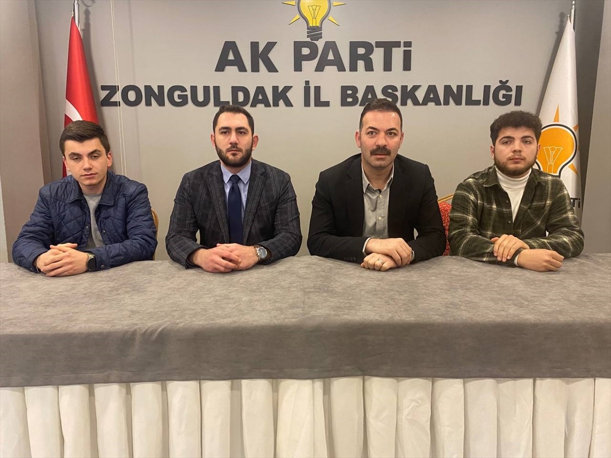 AK Parti Zonguldak Gençlik Kolları Üyeleri Darbedildi, Polise Şikayette Bulundu