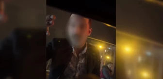 Ankara'da taksici, selektör yapan otomobil sürücüsünün önünü kesti