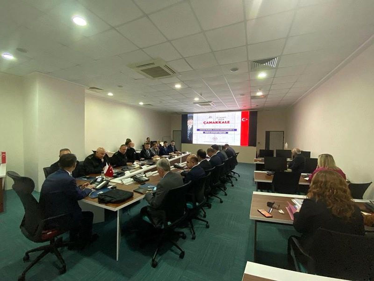 Çanakkale\'de Seçim Güvenliği Toplantısı Yapıldı