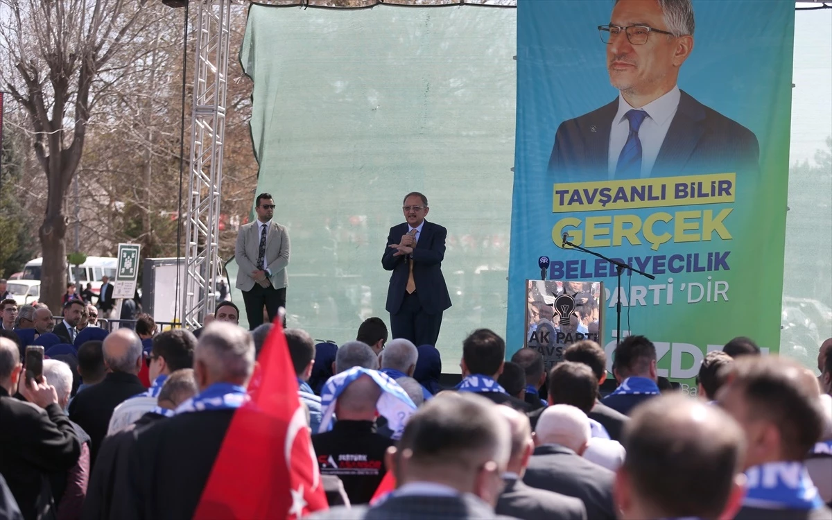 Çevre Bakanı Özhaseki: Kentsel dönüşüm için tüm partilere kapımız açık