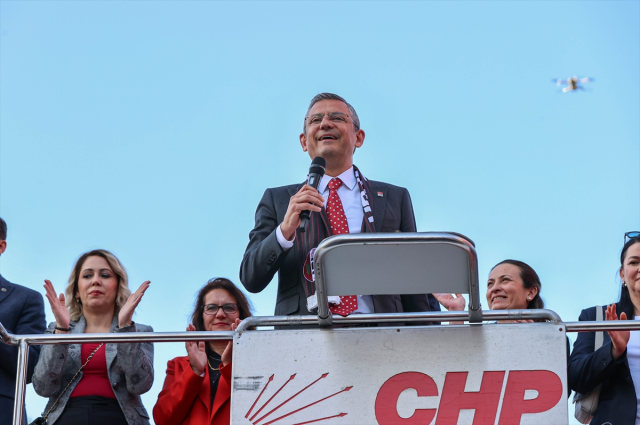 CHP Genel Başkanı Özgür Özel, Seçimlerde İktidara Sarı Kart Göstermeye Davet Ediyor
