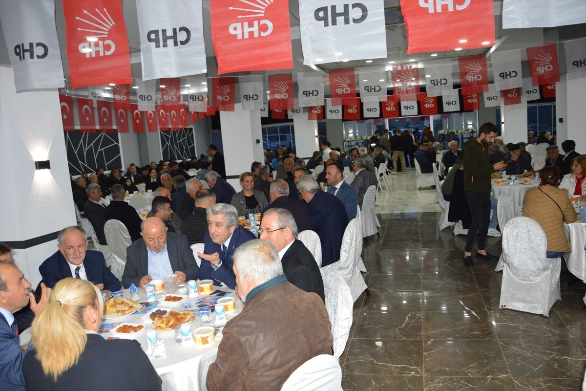 CHP İlçe Başkanlığı tarafından iftar programı düzenlendi