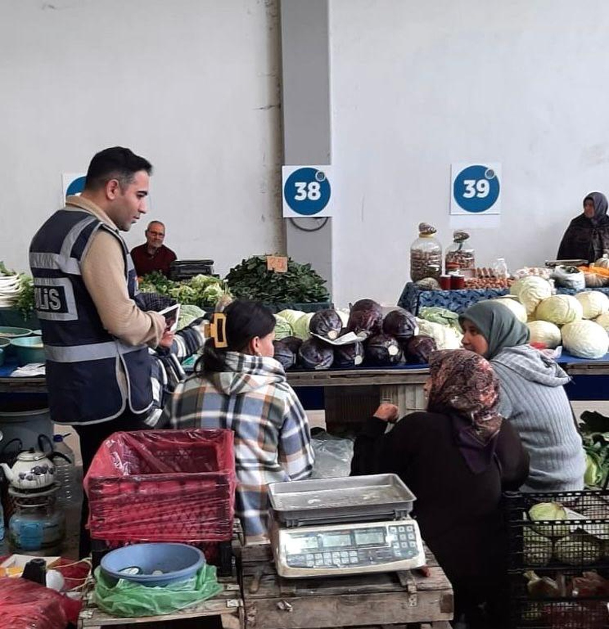 Bilecik\'te vatandaşlar dolandırıcılık konusunda bilgilendiriliyor