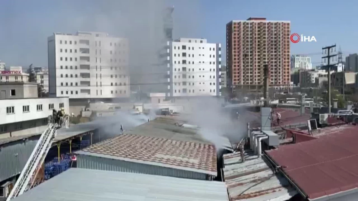Halkalı\'da tekstil fabrikasında yangın
