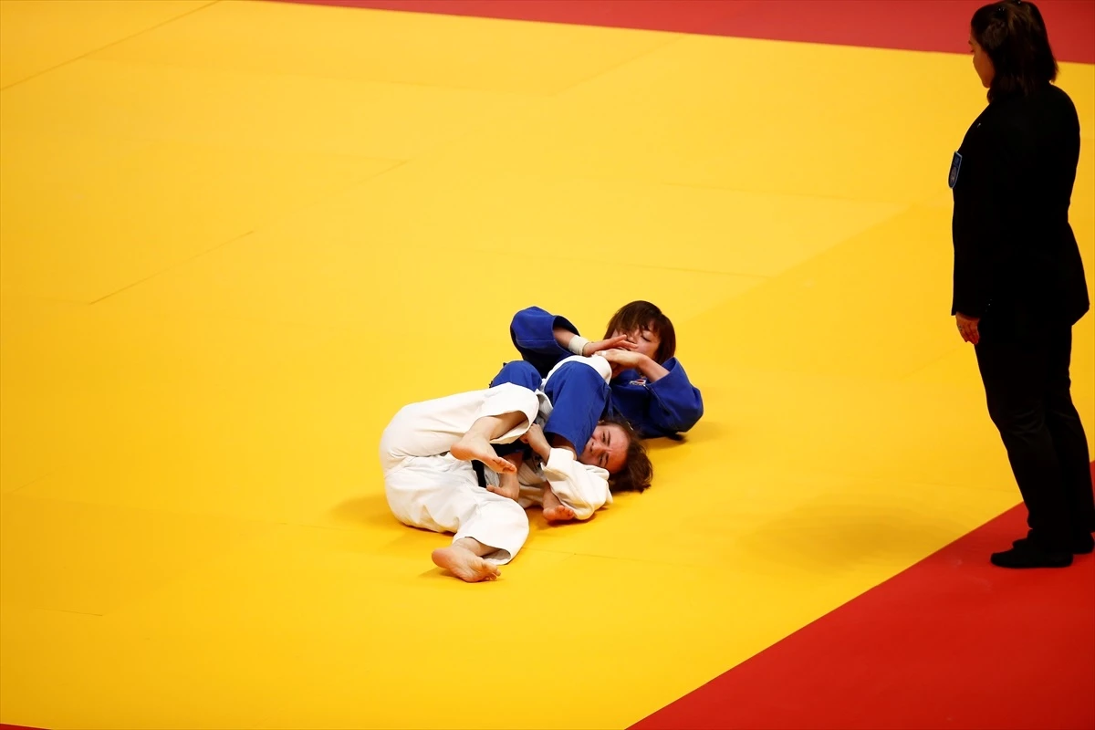 Antalya Grand Slam Judo Turnuvası Başladı