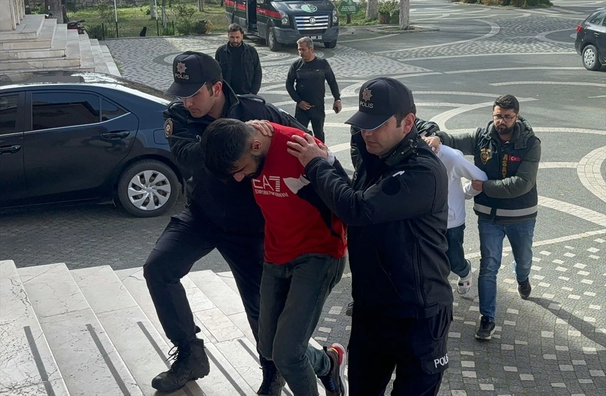 Konya\'da avukatı silahla yaralayan şüpheliler tutuklandı