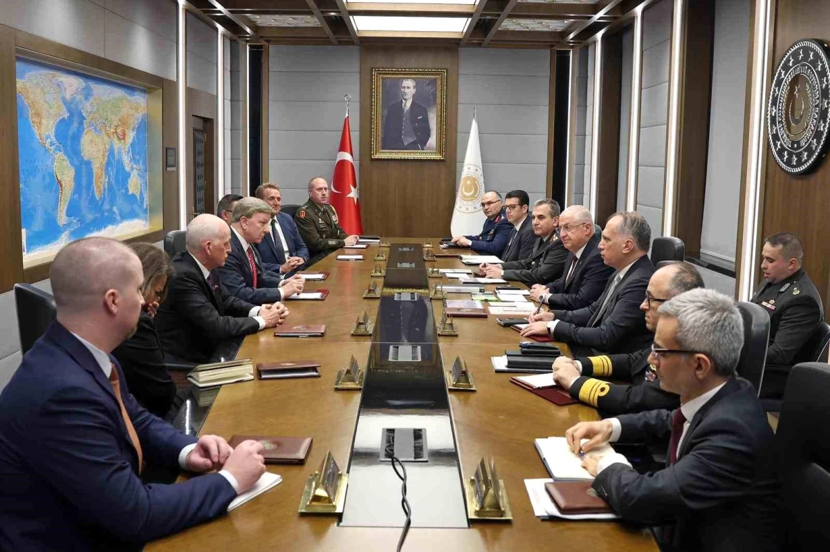 Milli Savunma Bakanı Yaşar Güler, ABD Temsilciler Meclisi Silahlı Hizmetler Komitesi Başkanı Mike Rogers ve üyeleriyle görüştü