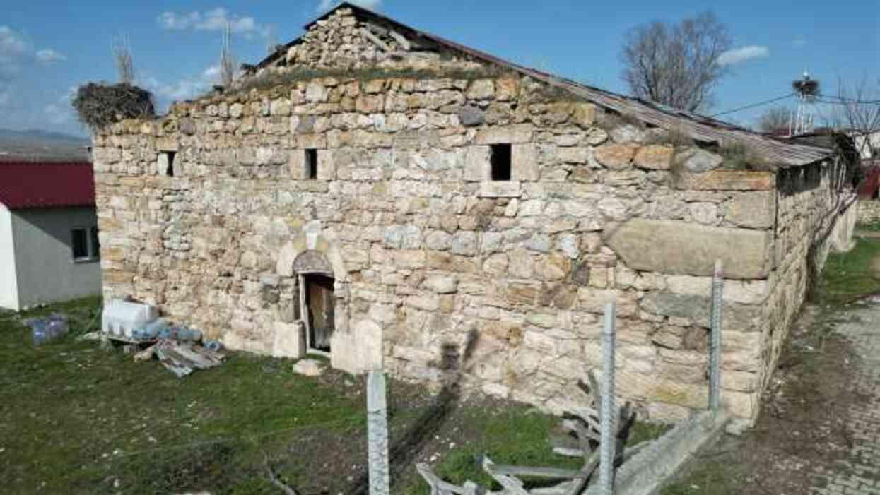 Sahibinden satılık tarihi kilise için 16 milyon TL isteniyor