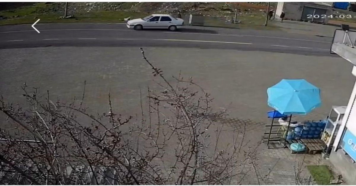 Şanlıurfa\'da Otomobil Çocuğa Çarptı