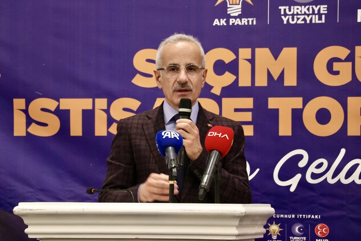 Ulaştırma ve Altyapı Bakanı Abdulkadir Uraloğlu: \'Biz asla kimsenin hakkına talip değiliz\'
