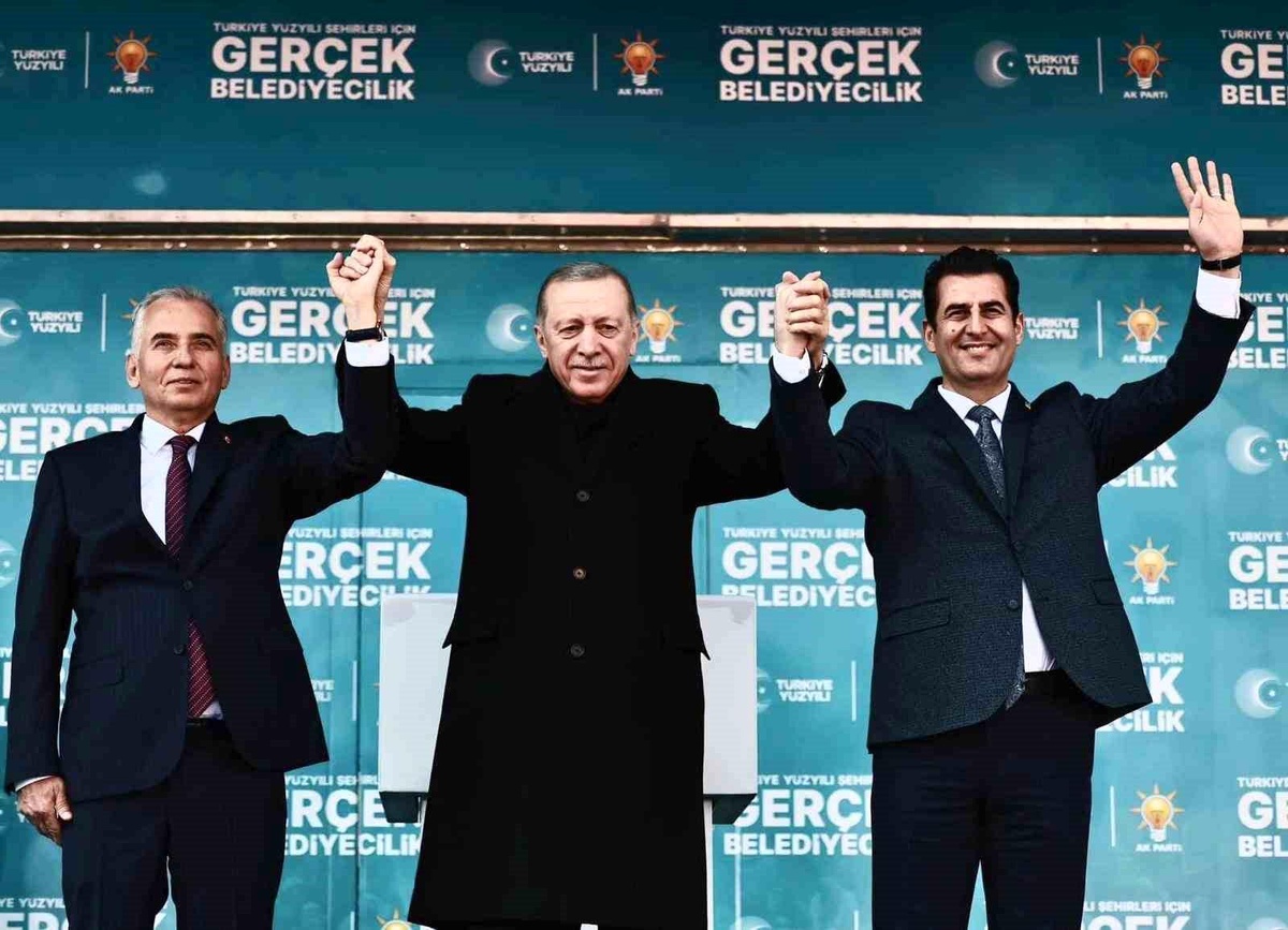 AK Parti İl Başkanı Yücel Güngör, Denizli\'deki Seçmenlere \'Sandığa Gidin\' Çağrısı Yaptı