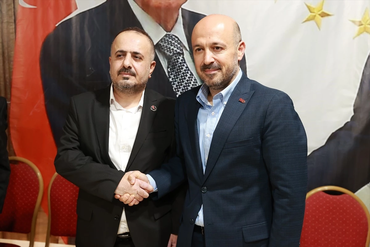 BBP Yüreğir Belediye Başkan Adayı Mustafa Lenger, Cumhur İttifakı\'nın adayını destekleyeceğini açıkladı
