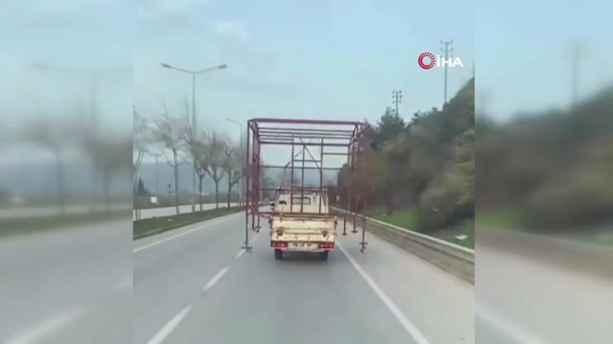Bursa\'da tehlikeli taşımacılık kamerada