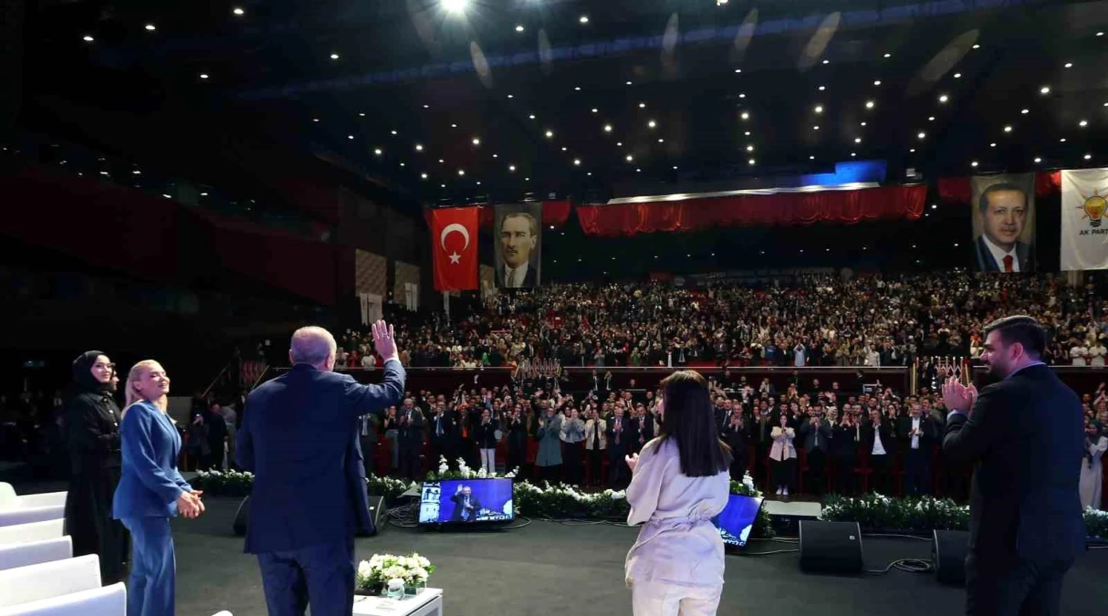 Cumhurbaşkanı Erdoğan: Gençlerin sorularını yanıtladı