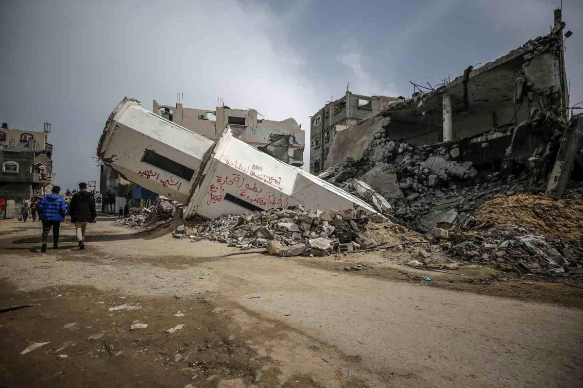 İsrail\'in Gazze Şeridi\'ndeki saldırılarında 82 Filistinli hayatını kaybetti