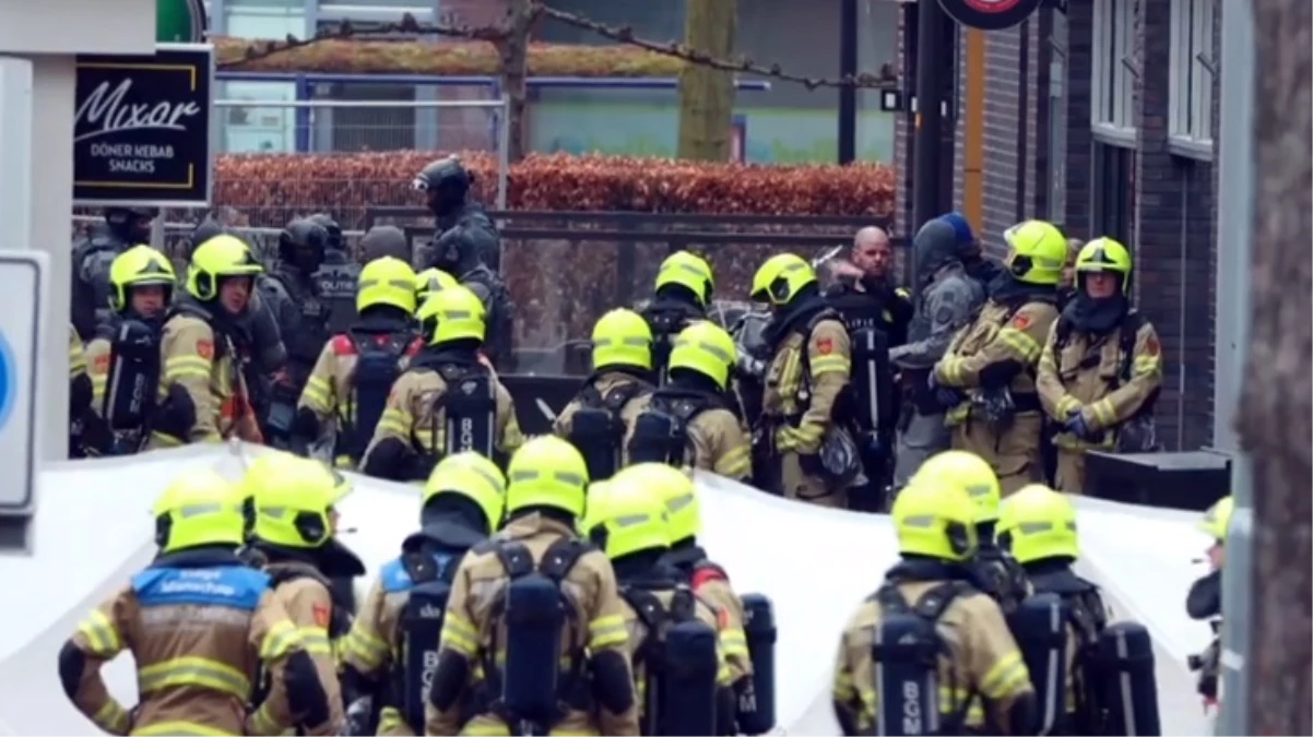 Hollanda\'da bir kafede çok sayıda kişi rehin alındı! Saldırgan saatler sonra yakalandı