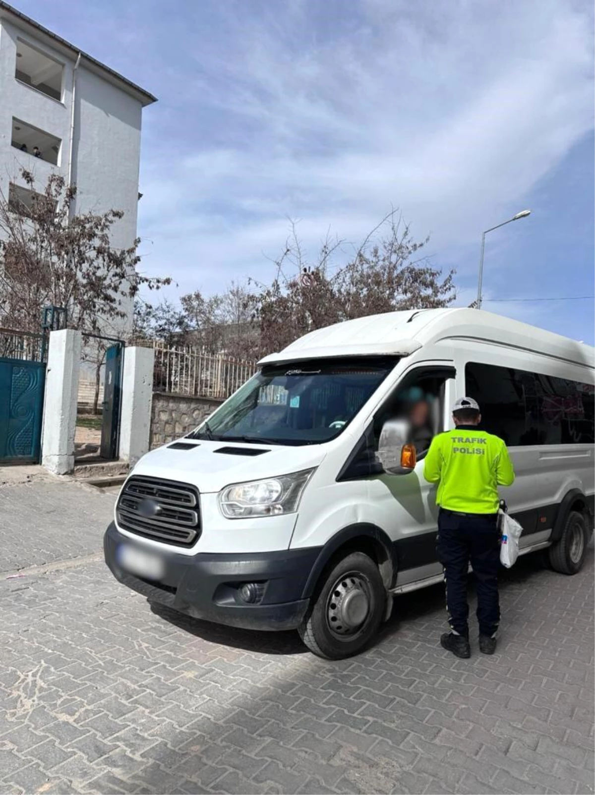 Mardin\'de Okul Çevreleri ve Servis Araçlarında Denetim Gerçekleştirildi