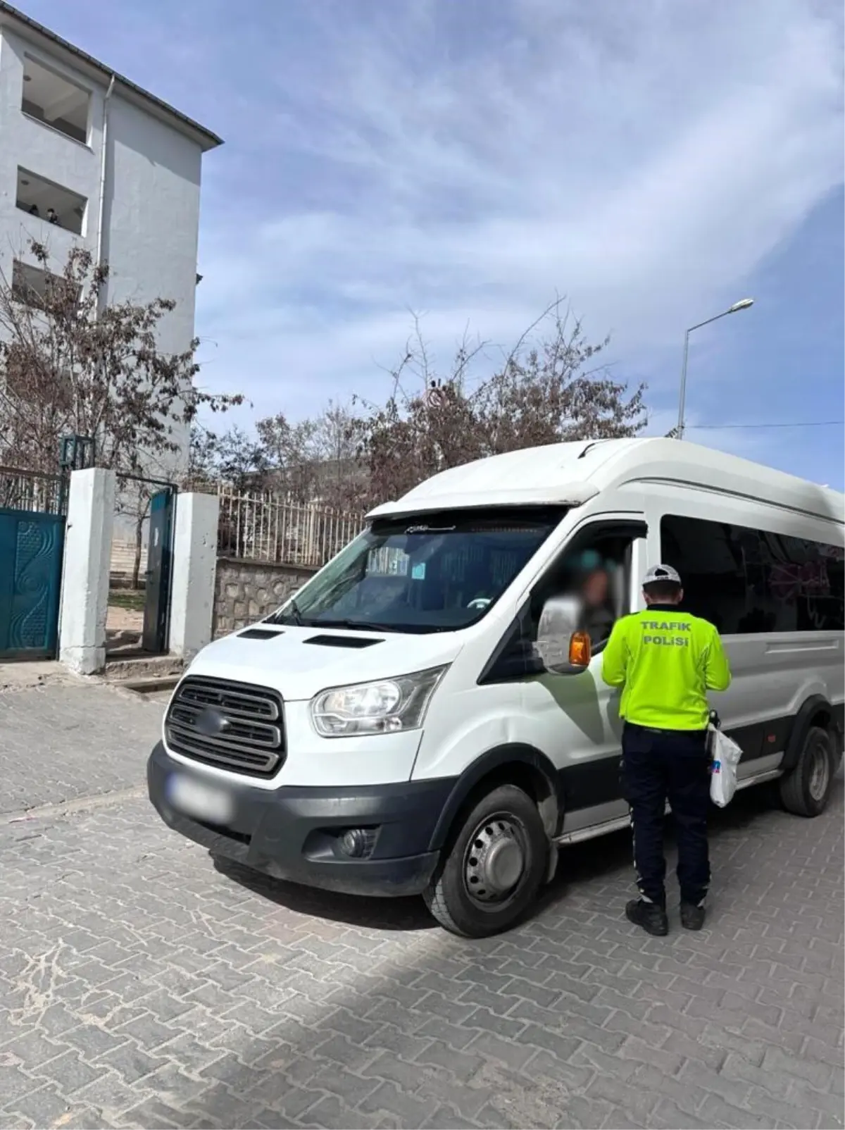 Mardin\'de Okul Çevreleri ve Servis Araçlarında Denetim Gerçekleştirildi