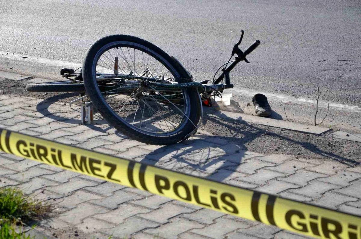 Konya\'da Bisikletli Yaşlı Adam Tırın Çarpması Sonucu Hayatını Kaybetti