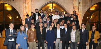 AK Parti Şanlıurfa Milletvekili Cevahir Asuman Yazmacı, turizm temsilcilerini iftar yemeğinde buluşturdu