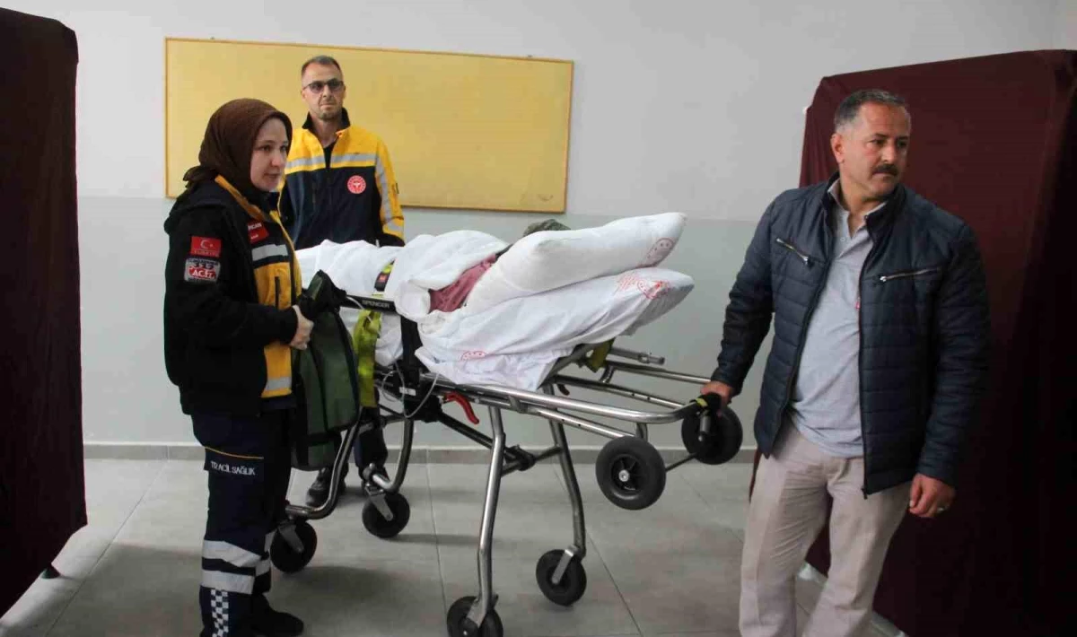 Erzincan\'da yatağa bağımlı hastaların oy kullanma talepleri değerlendiriliyor