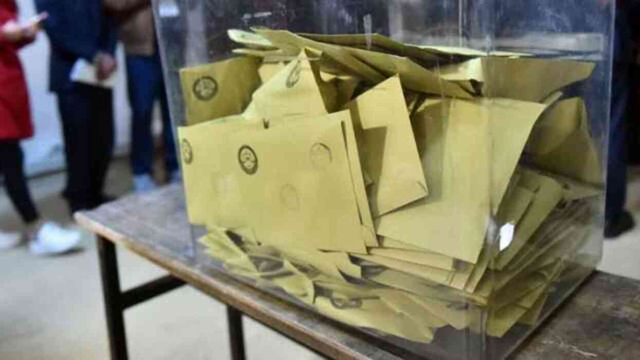 Seçim yayın yasakları başladı Seçim yayın yasakları başladı