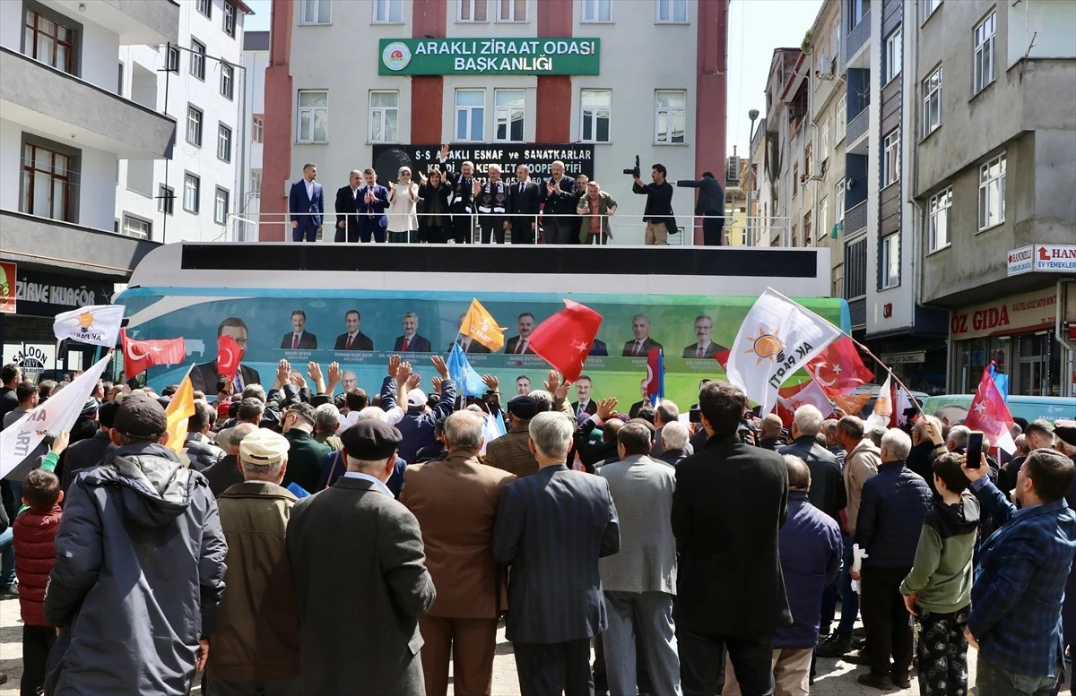 Ulaştırma Bakanı Uraloğlu: Ankara-Sivas hızlı tren hattı Trabzon\'a da gelecek