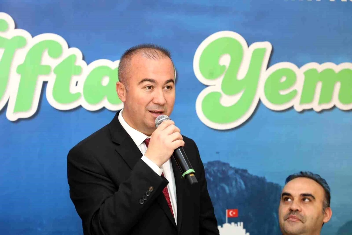 AK Parti Afyonkarahisar Belediye Başkan Adayı Hüseyin Ceylan Uluçay, Maaşını Bağışlayacak