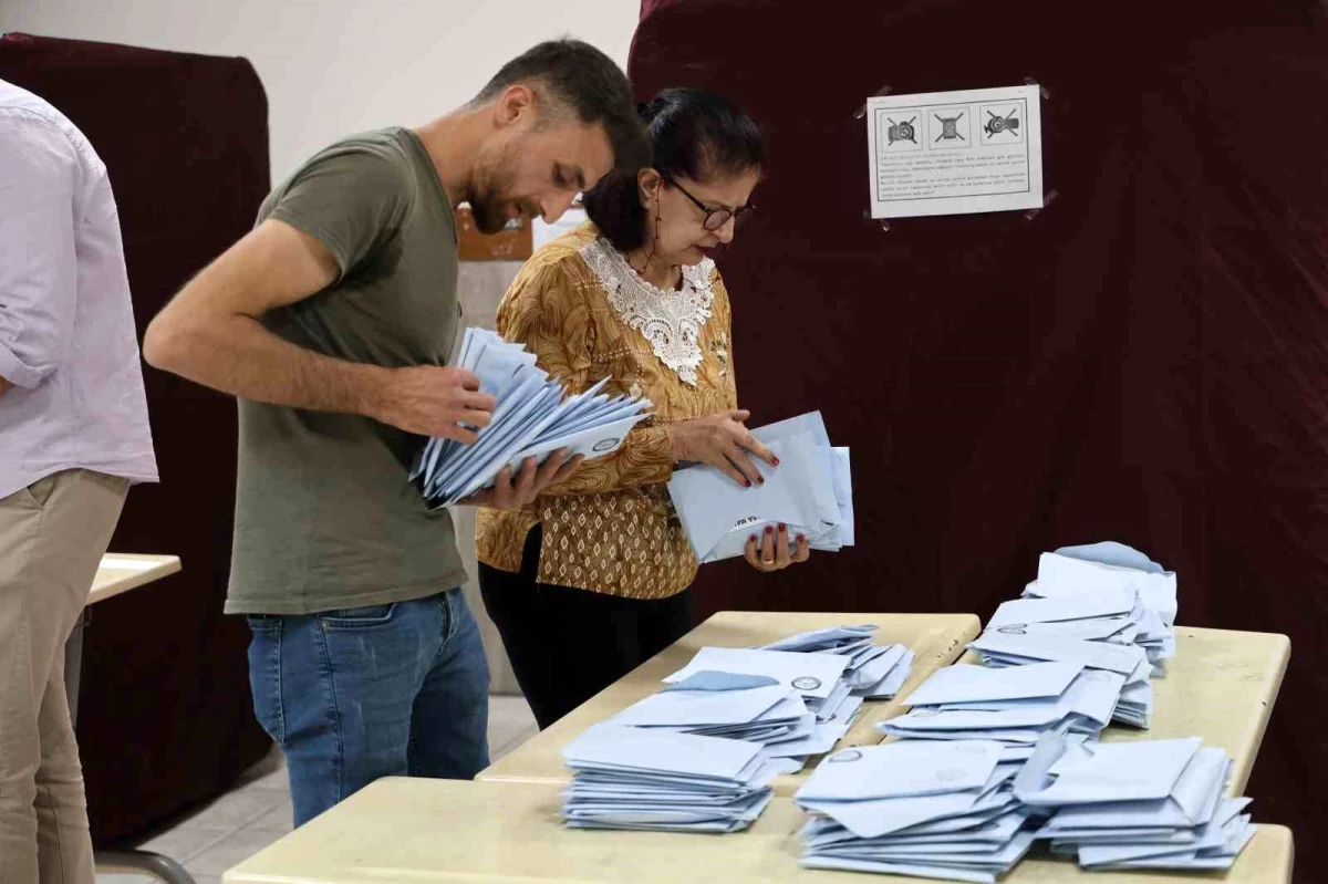 Adana\'da oy kullanma işlemi sona erdi, oy sayımı başladı