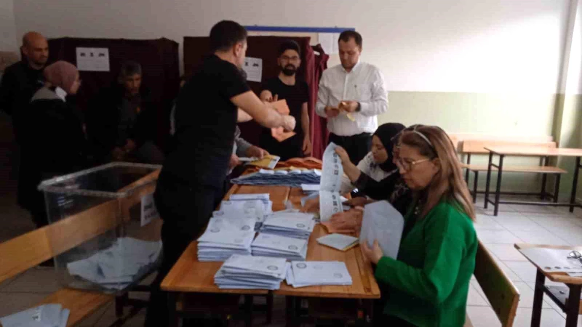 Afyonkarahisar\'da oy verme işlemi tamamlandı