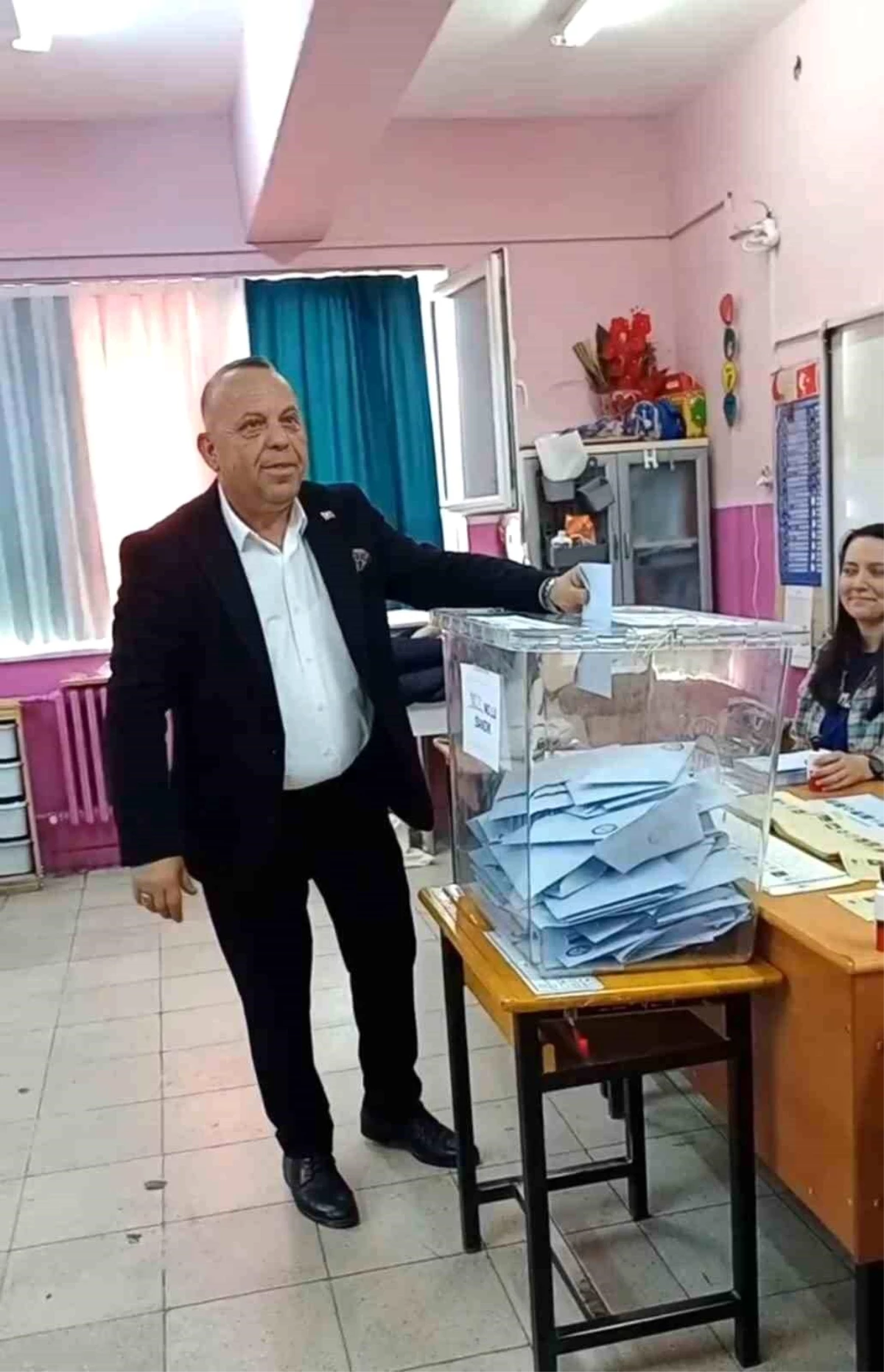 CHP Bozdoğan Belediye Başkan Adayı Mustafa Galip Özel Oyunu Kullandı