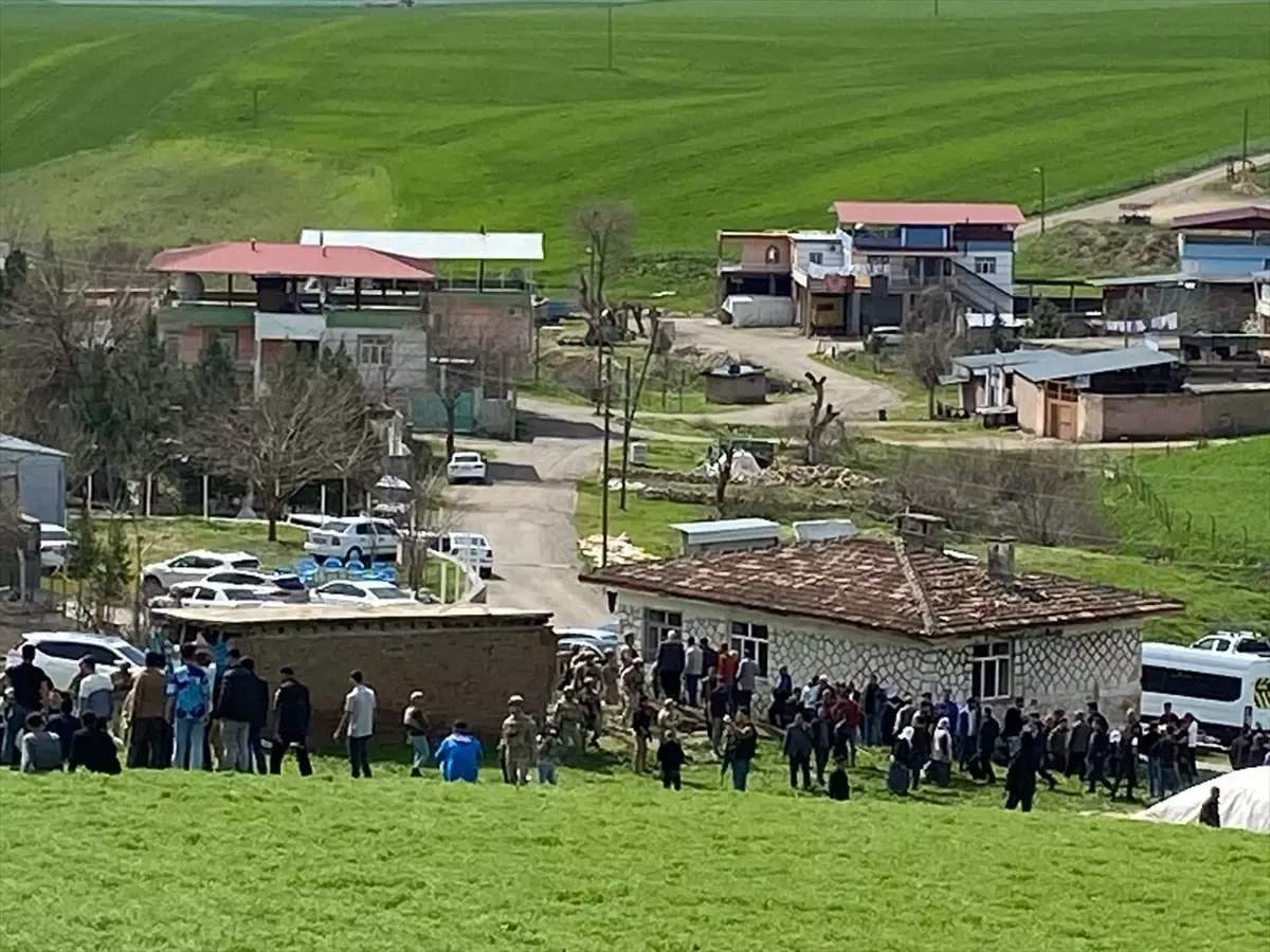 Diyarbakır Sur\'da muhtarlık seçimi kavgası: 1 ölü, 11 yaralı