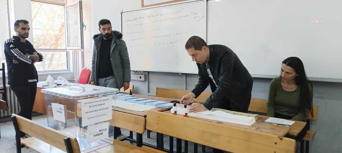 Diyarbakır\'da yerel seçimler başladı