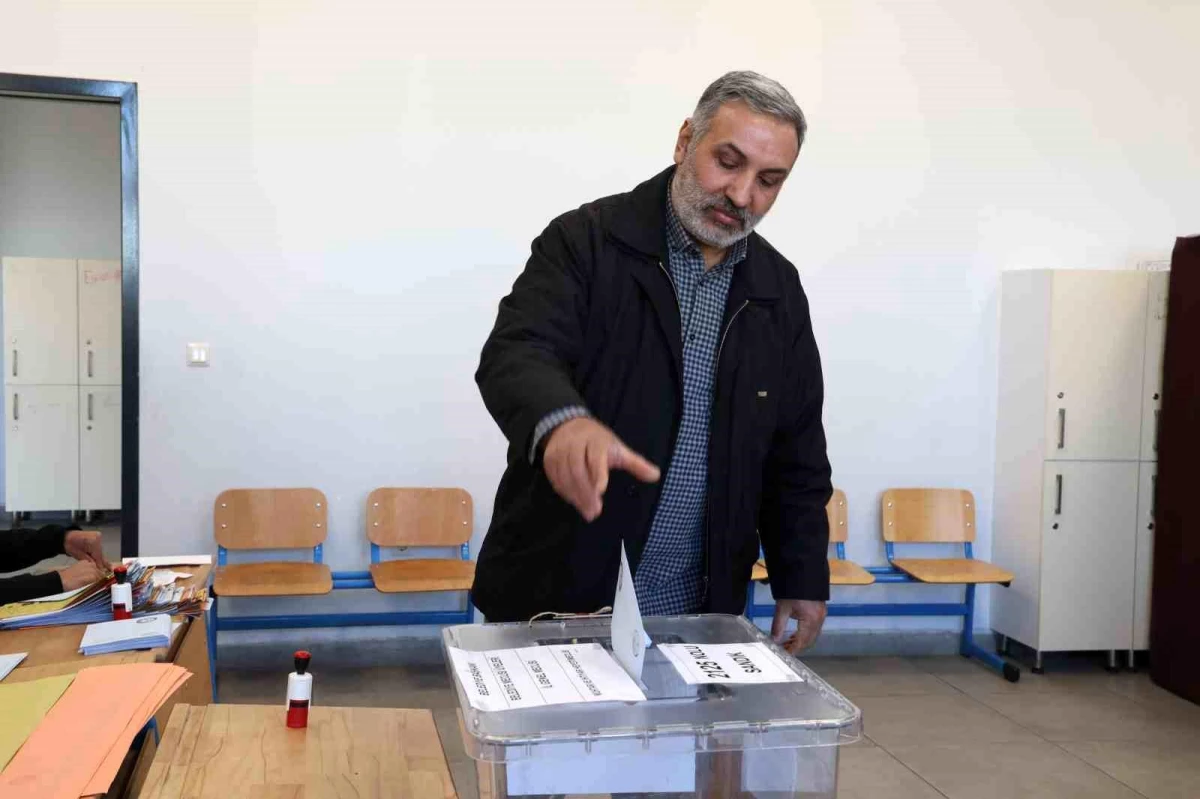 Elazığ\'da Mahalli İdareler Genel Seçimleri Başladı