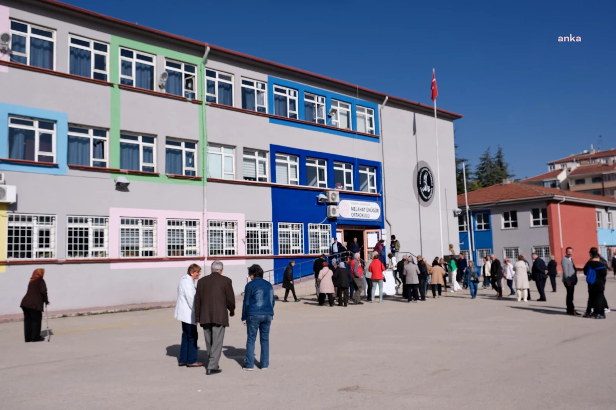 Eskişehir\'de 2024 yerel seçimleri başladı