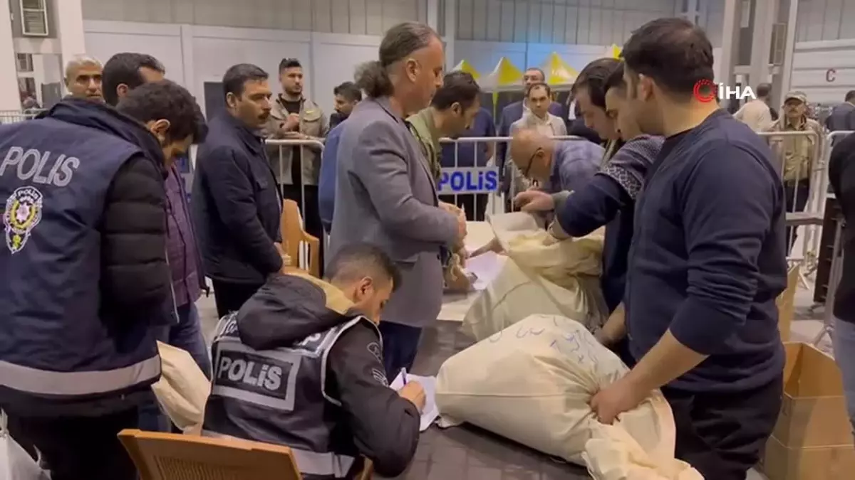 Gaziantep\'te oy sayımı tamamlandı, sonuçlar sisteme giriliyor