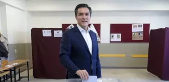 İYİ Parti İstanbul Büyükşehir Belediye Başkan Adayı Buğra Kavuncu Oyunu Kullandı