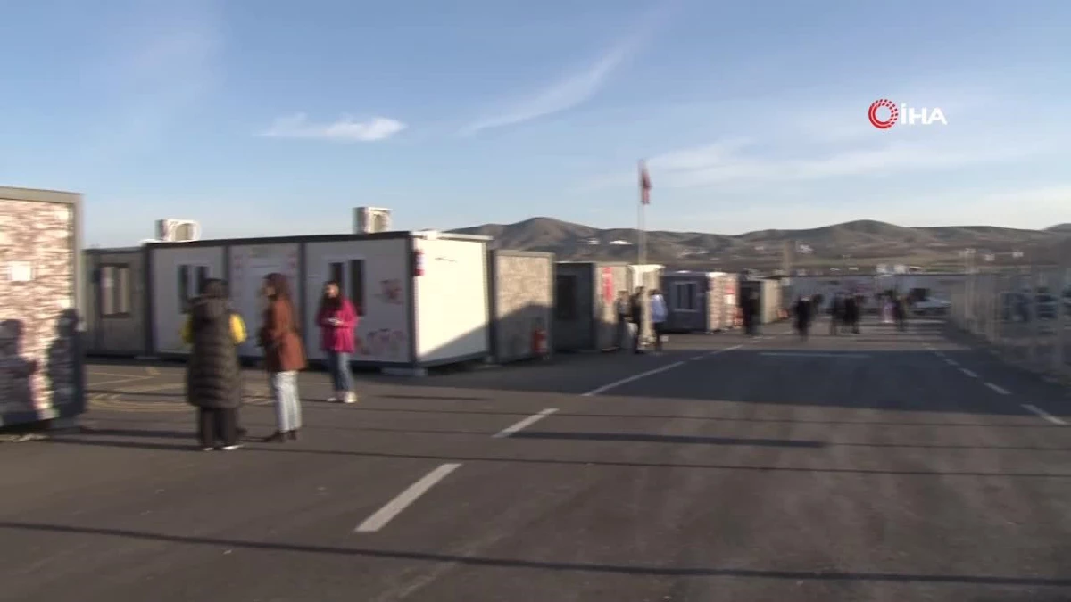 Malatya'da oy kullanma işlemi başladı