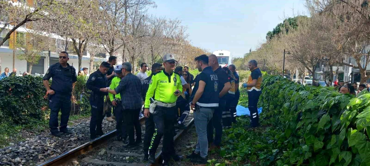 Salihli\'de tren kazası: 49 yaşındaki kadın hayatını kaybetti