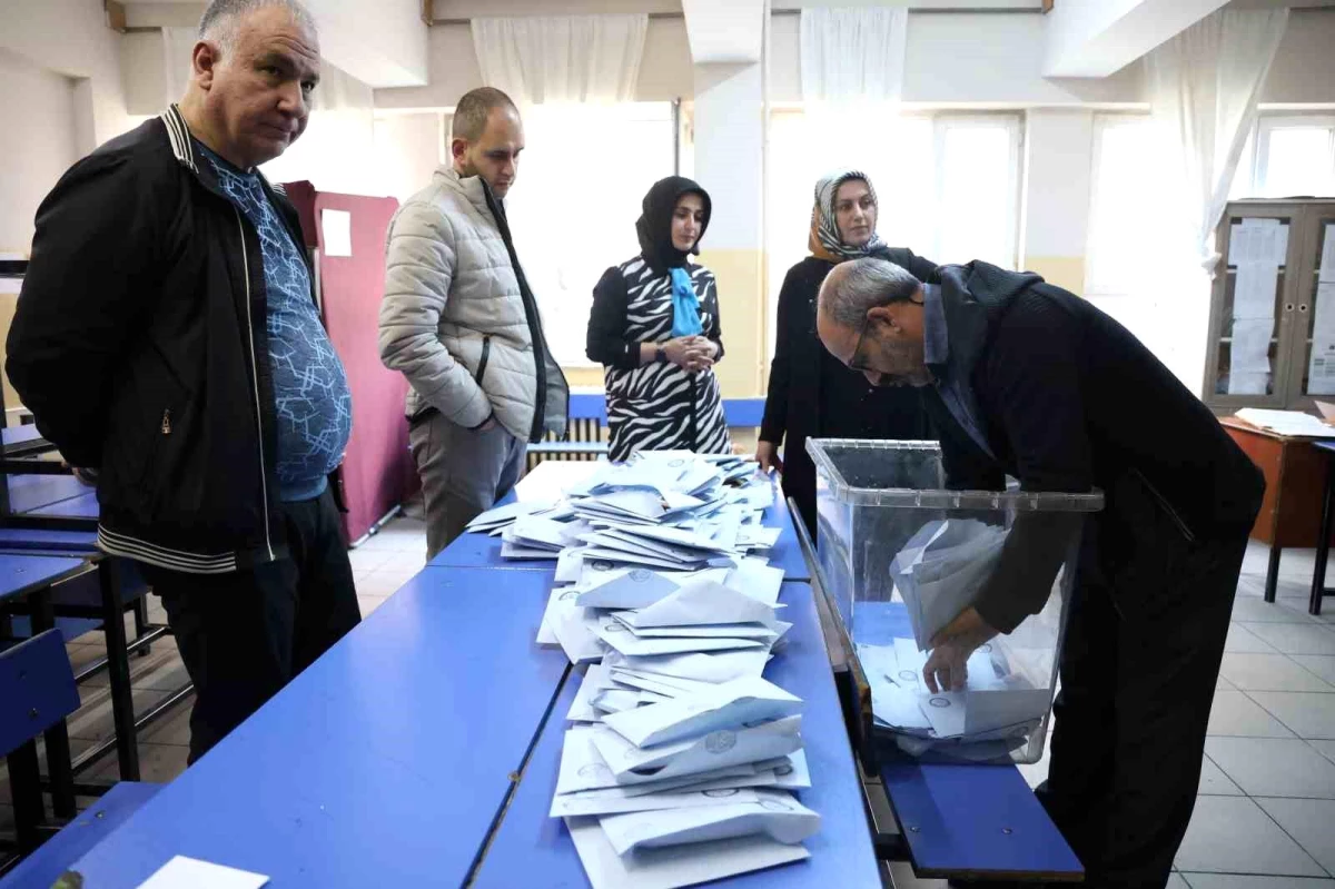 Elazığ\'da oy kullanma işlemleri sona erdi, oylar sayılmaya başlandı