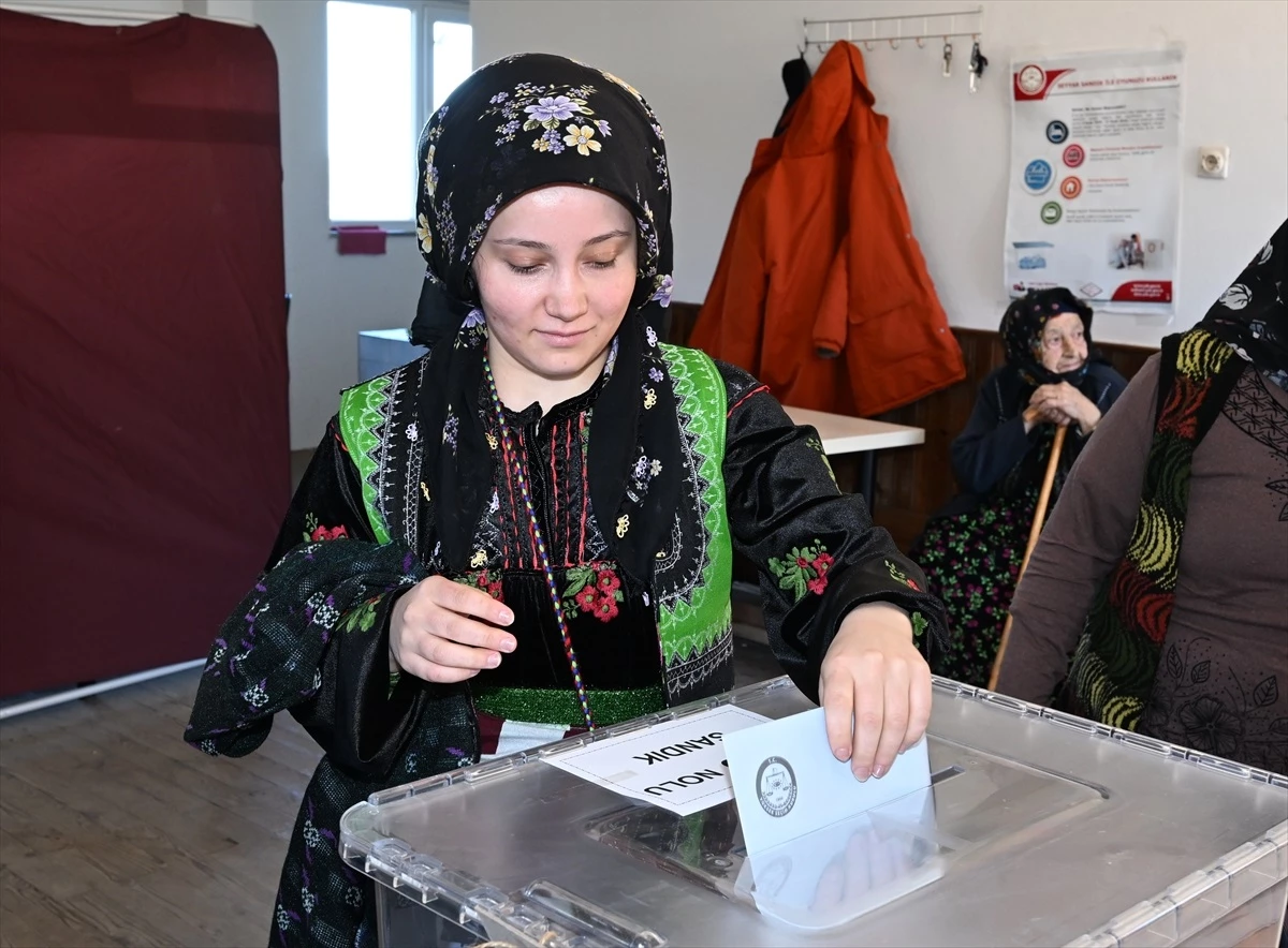 Trabzon, Ordu, Giresun, Rize, Artvin, Gümüşhane ve Bayburt\'ta yerel seçimler başladı