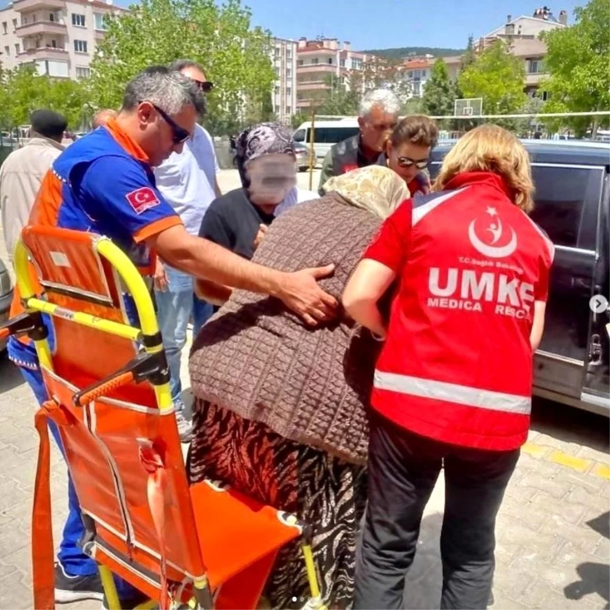 Muğla\'da yaşlı, hasta ve engellilere ambulans ve sağlık personeli görevlendirildi