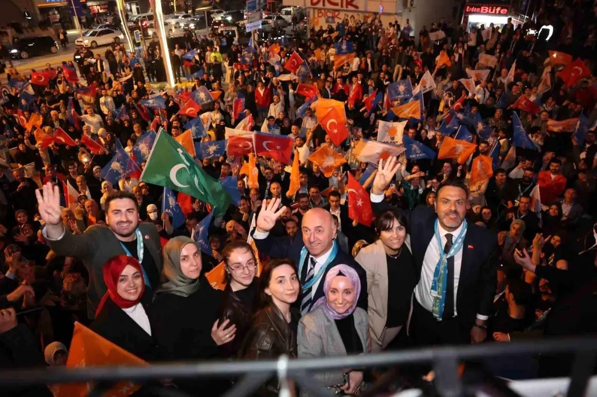 Darıca Belediye Başkanı Muzaffer Bıyık Yeniden Seçildi