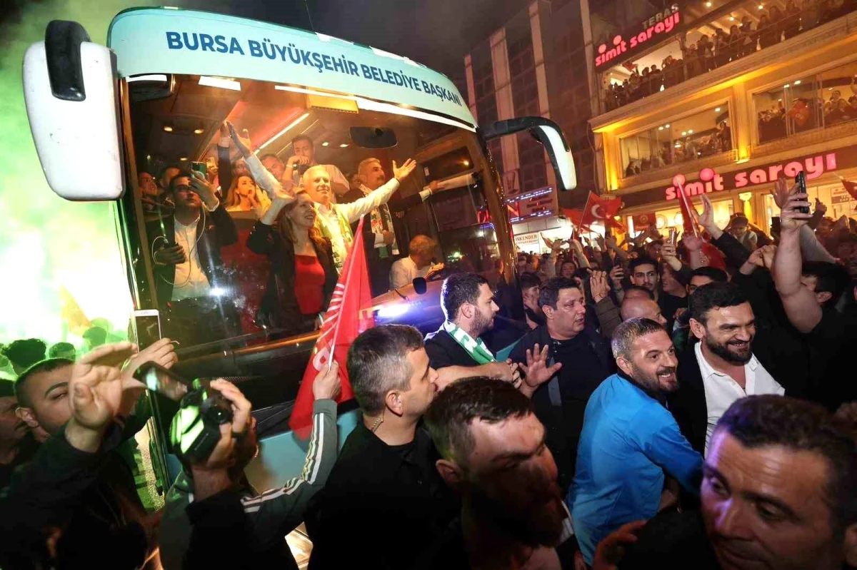 Bursa\'da Mustafa Bozbey Büyükşehir Belediye Başkanı Seçildi